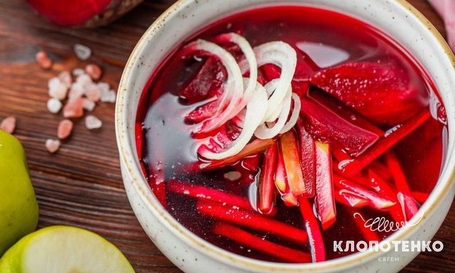 Український холодний суп таратута: традиційний рецепт від шеф-кухаря - фото 508920