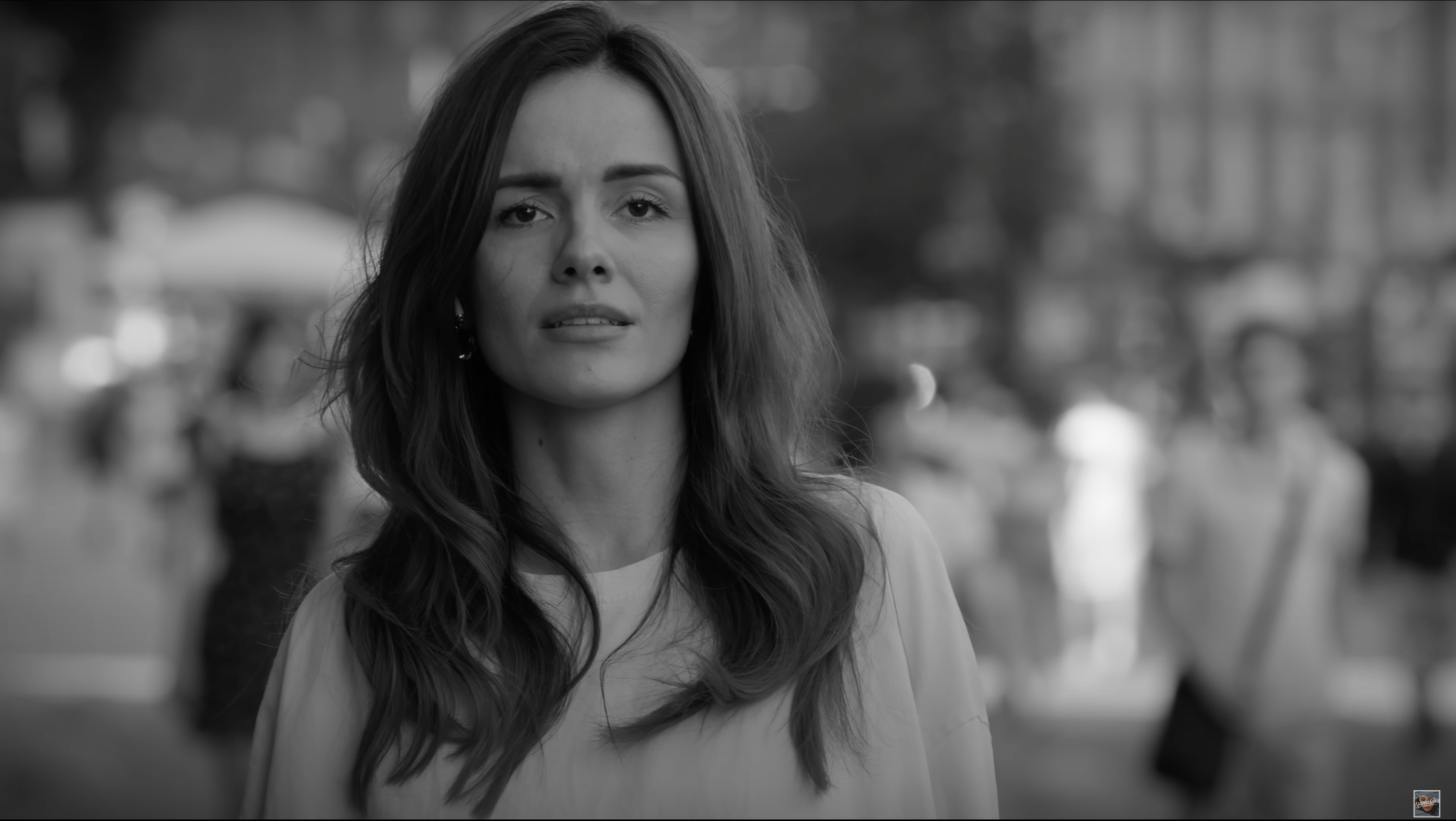 "Як ти там живеш без мене": MamaRika презентувала новий кліп і трек про розлуку - фото 1