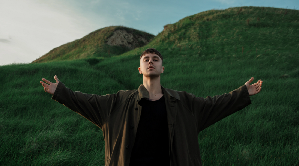 Прем'єра пісні і кліпу Артема Пивоварова – Ой На Горі - фото 1