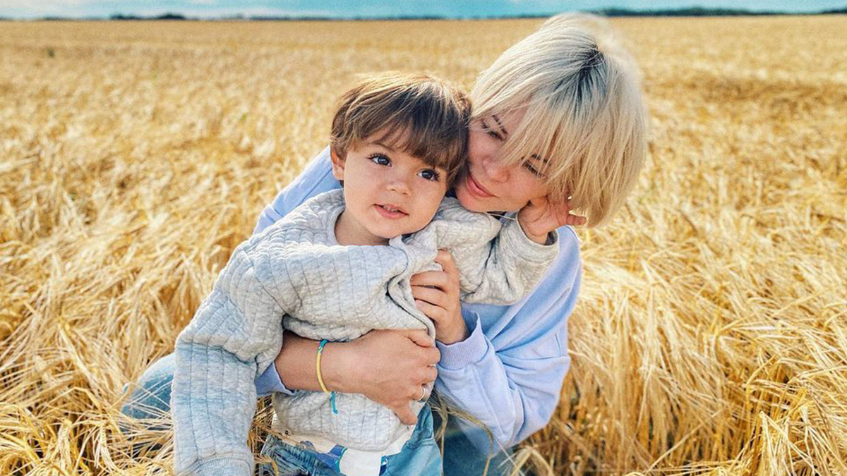 ONUKA повернулася до України після турне в США