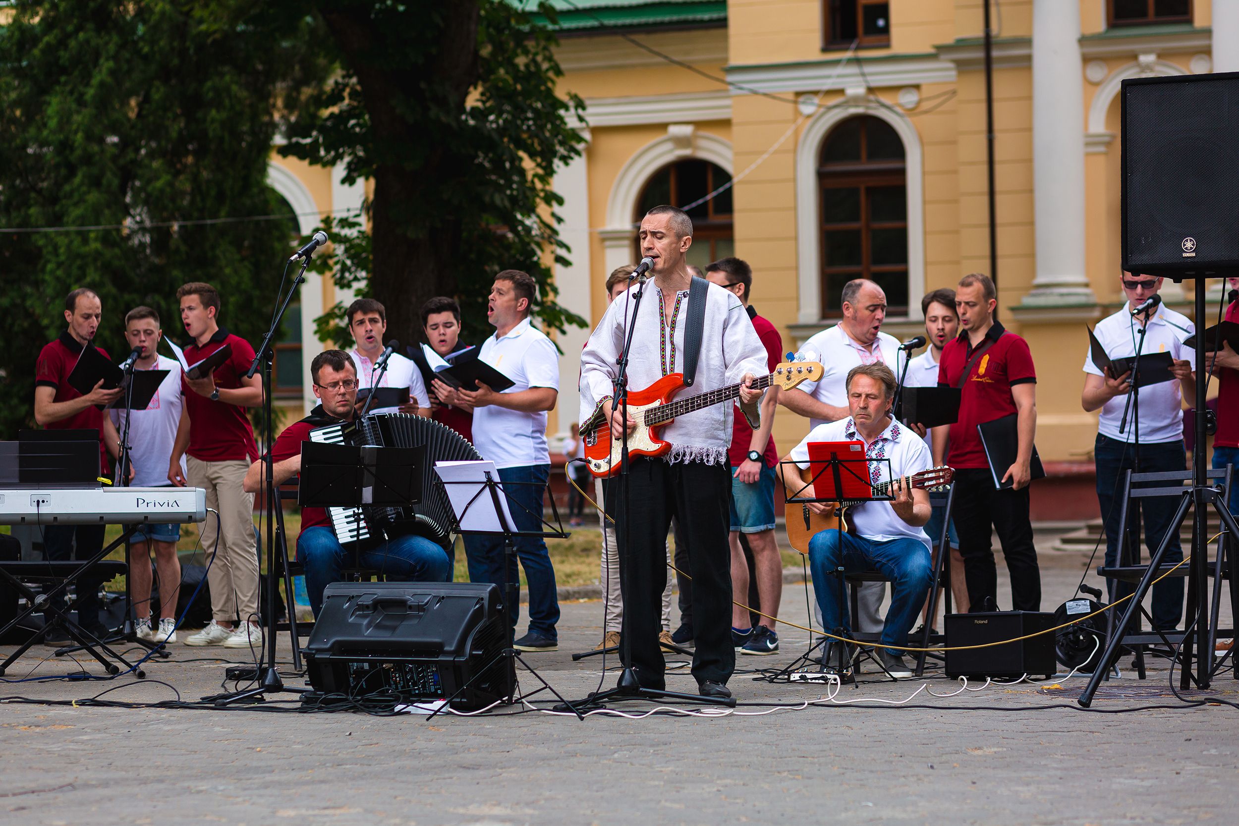 Дударик запрошує на свій традиційний недільний концерт у Львові на підтримку ЗСУ - фото 1