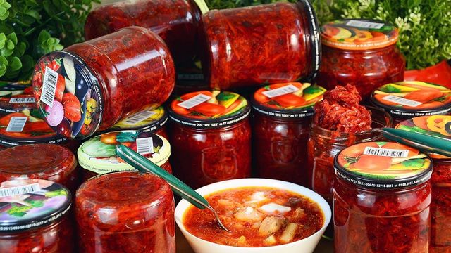 Заправка для борщу на зиму: простий покроковий рецепт - фото 509764