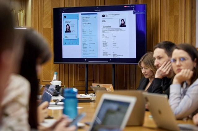 У Дії з'явиться англомовна версія деяких документів - фото 509766