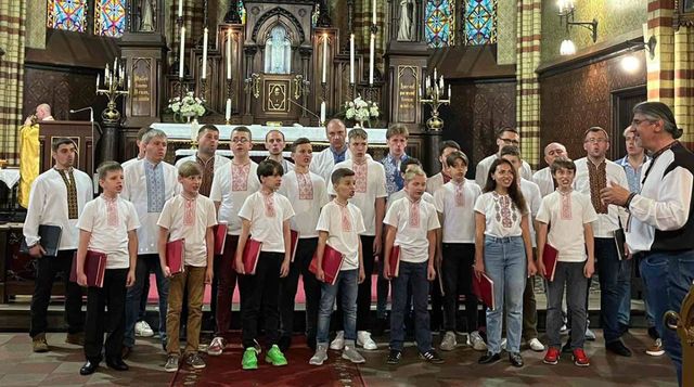 Дударик зібрав чверть мільйона гривень для ЗСУ під час латвійського волонтерського туру - фото 510686