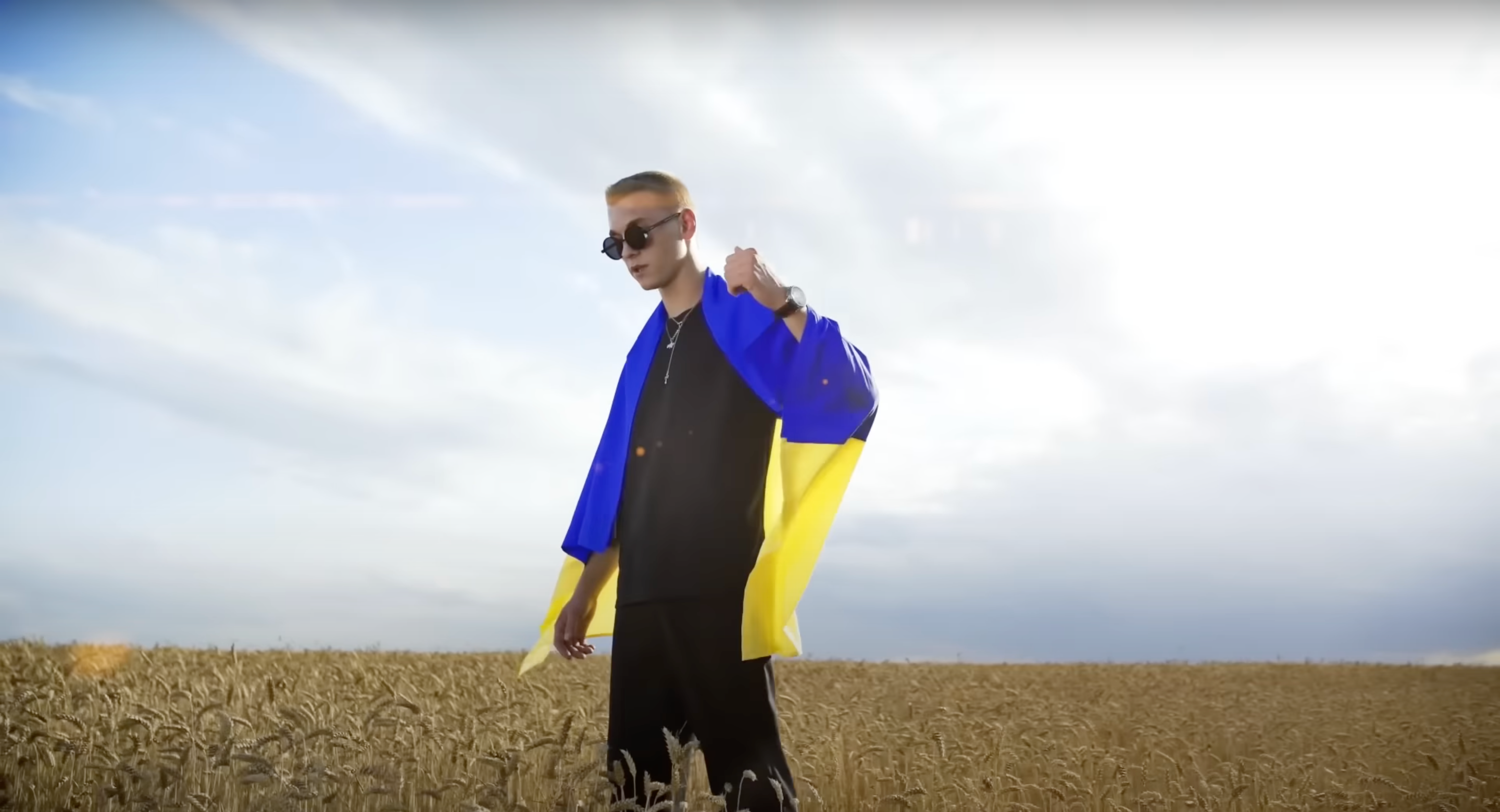 "Рідна": BURLA презентував новий патріотичний трек, який має почути кожен