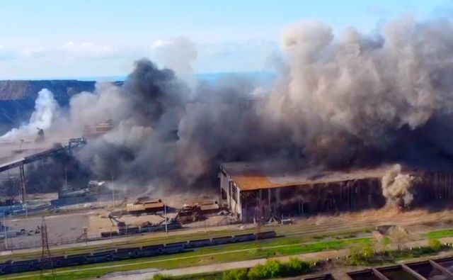 Родина Оксани жила у Маріуполі неподалік 'Азовсталі' / Скриншот з відео - фото 511246