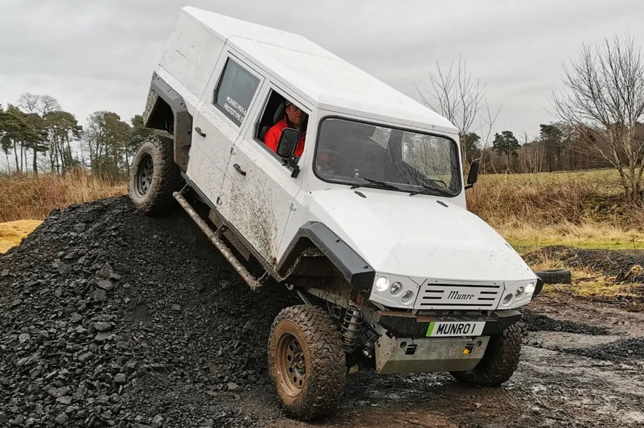 Шотландський стартап показав електричний усюдихід Munro EV - фото 1