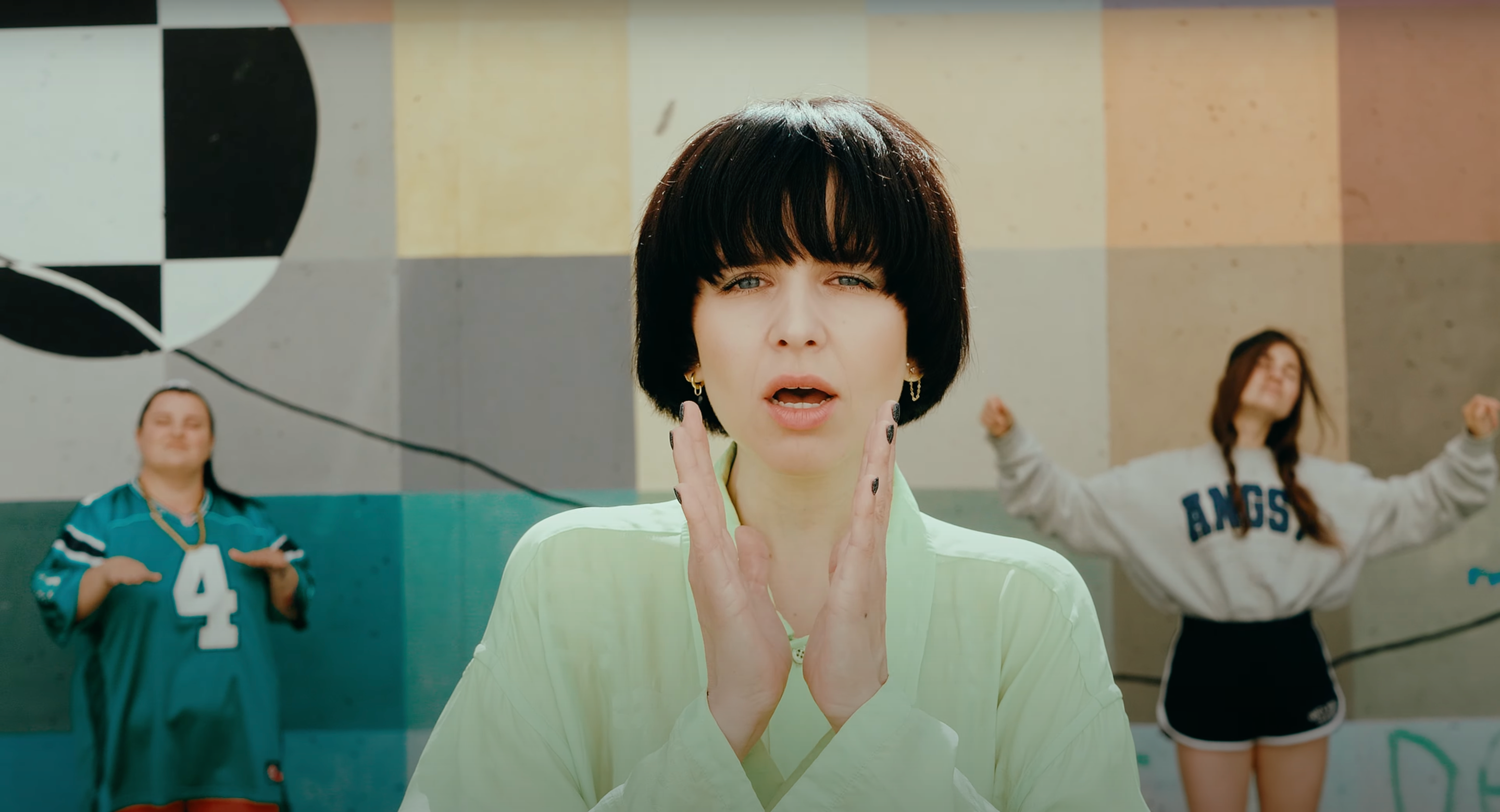 "Dai Boh": alyona alyona, Jerry Heil заспівали разом з представницею Литви на Євробаченні - фото 1