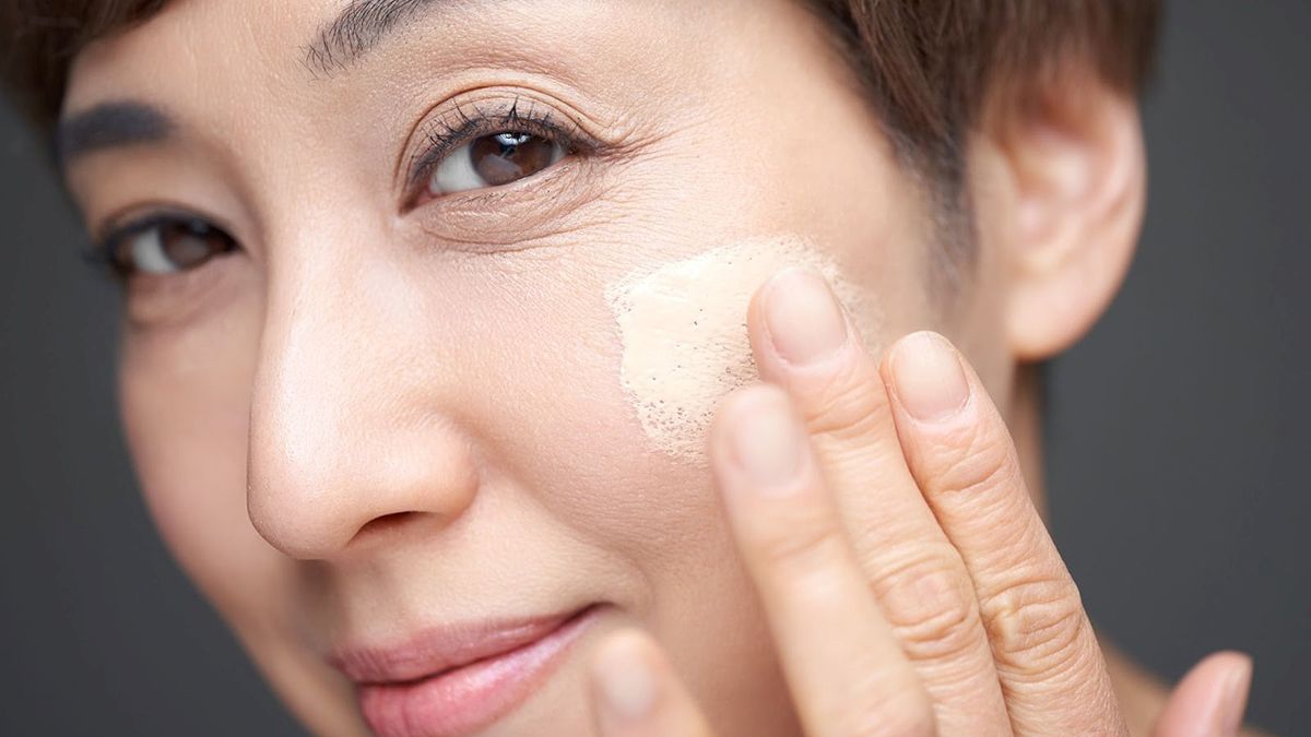 Неправильний тон додає віку: 7 помилок у макіяжі