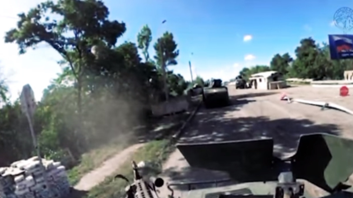 Дивіться, як українські бійці відбили блокпост біля Ізюма: відео бою - фото 1