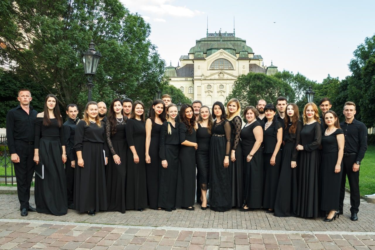 Львів'ян запрошують на благодійний концерт хору "Євшан"
