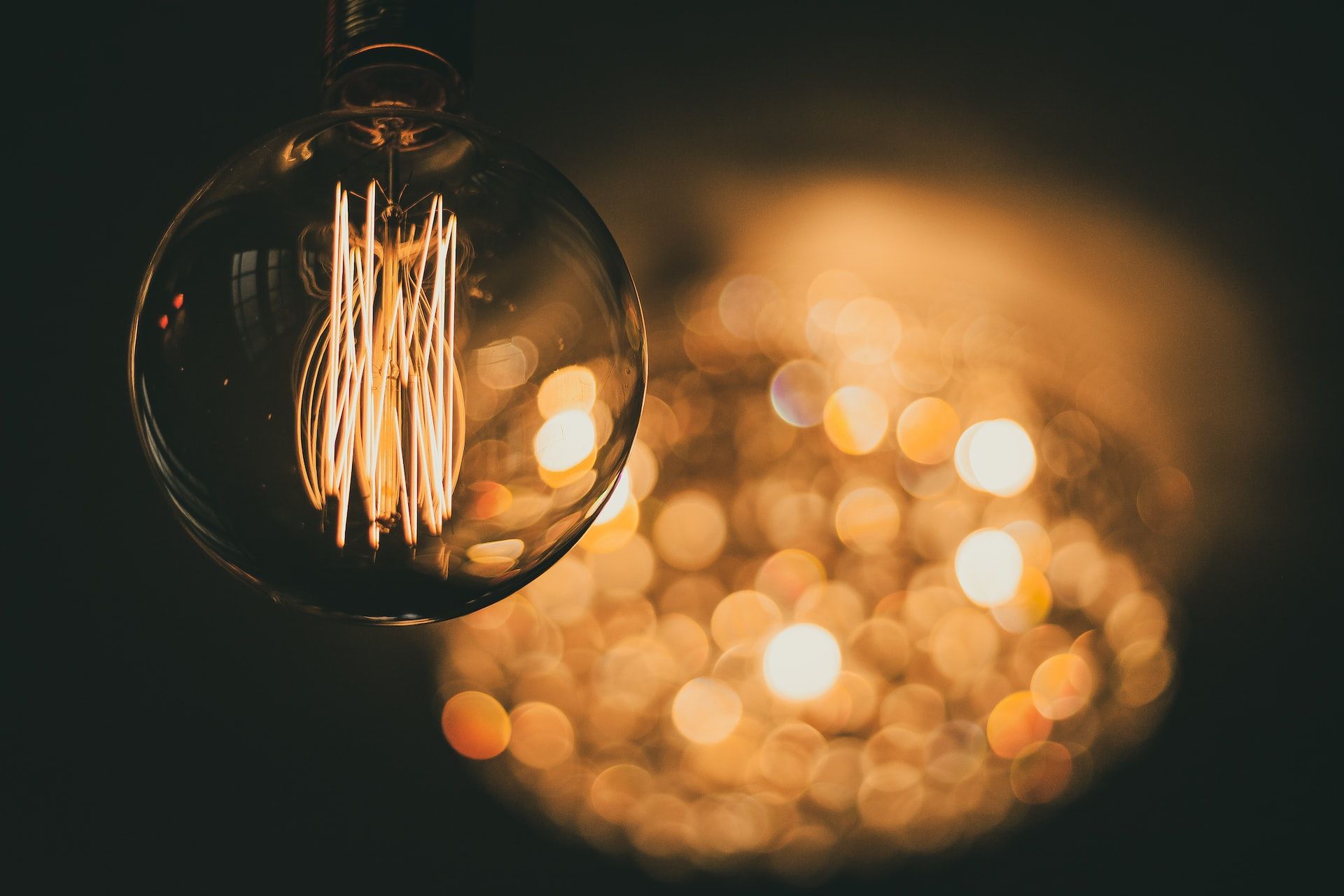 Що робити, якщо нема електроенергії: важливі поради і як підготуватись