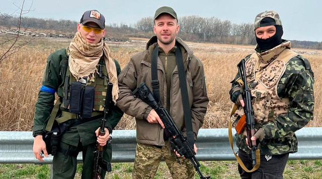 Не на сцені, а в ЗСУ: ТОП 10 пісень від артистів, які стали захисниками України - фото 514340