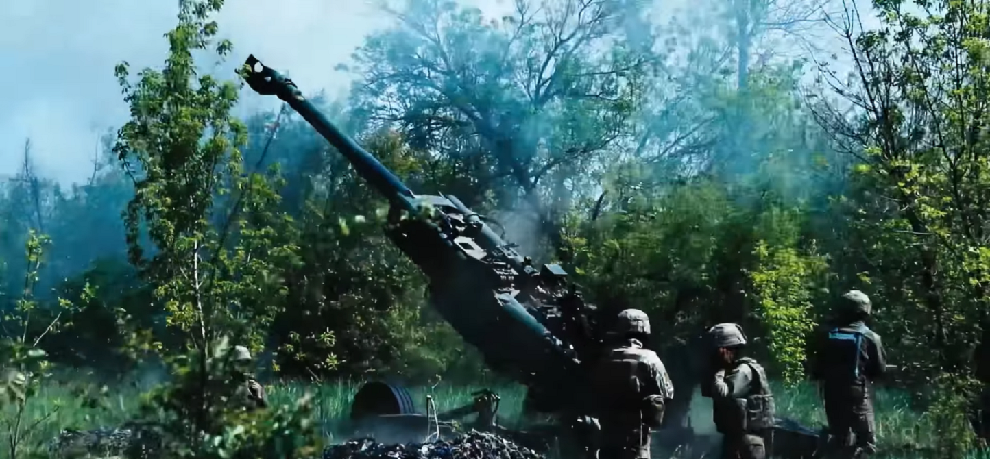 Завдяки їм ранкова кава та обійми рідних: потужне відео про захисників від Міноборони