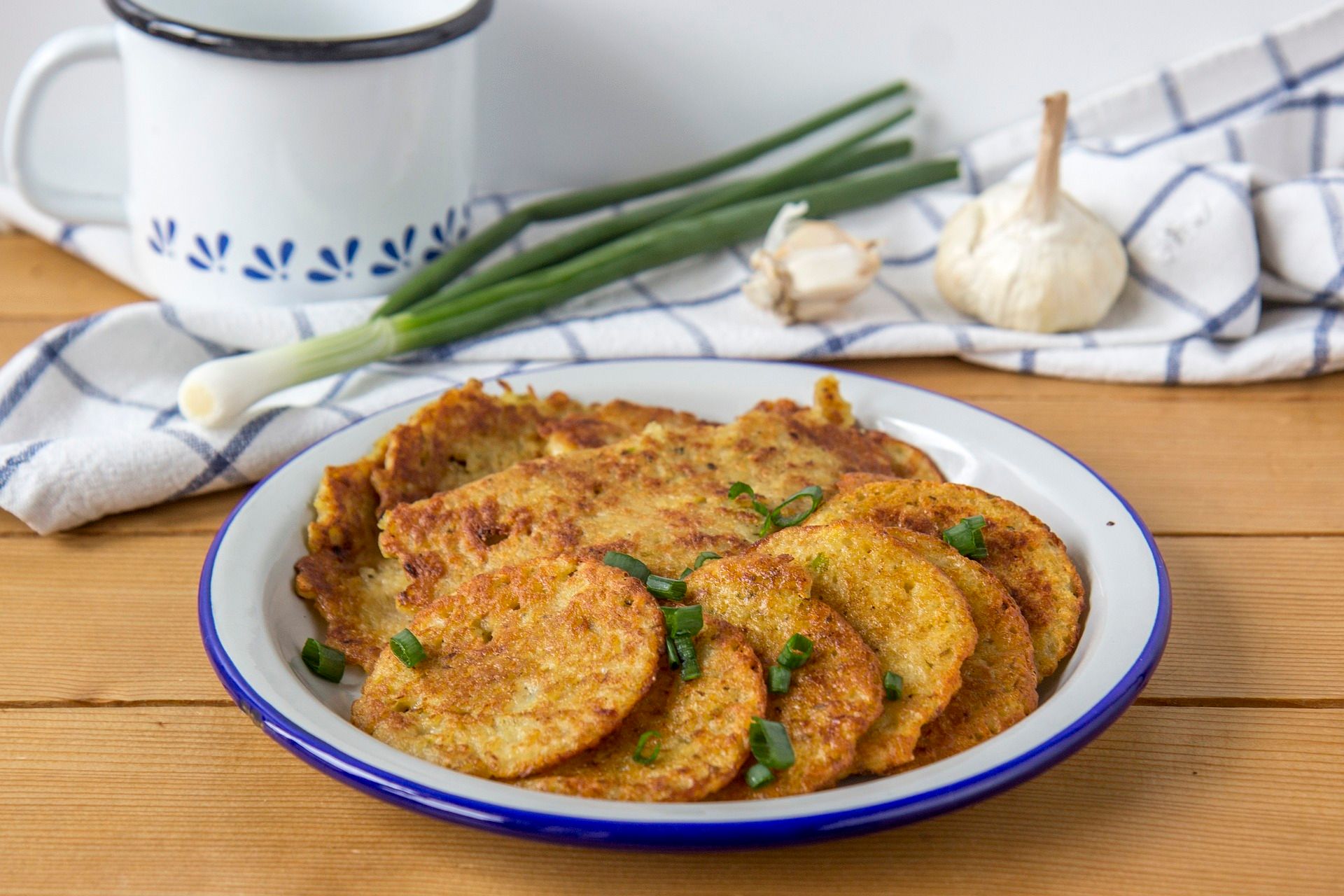 Ектор Хіменес-Браво приготував м'ясні коржики: рецепт від шеф-кухаря