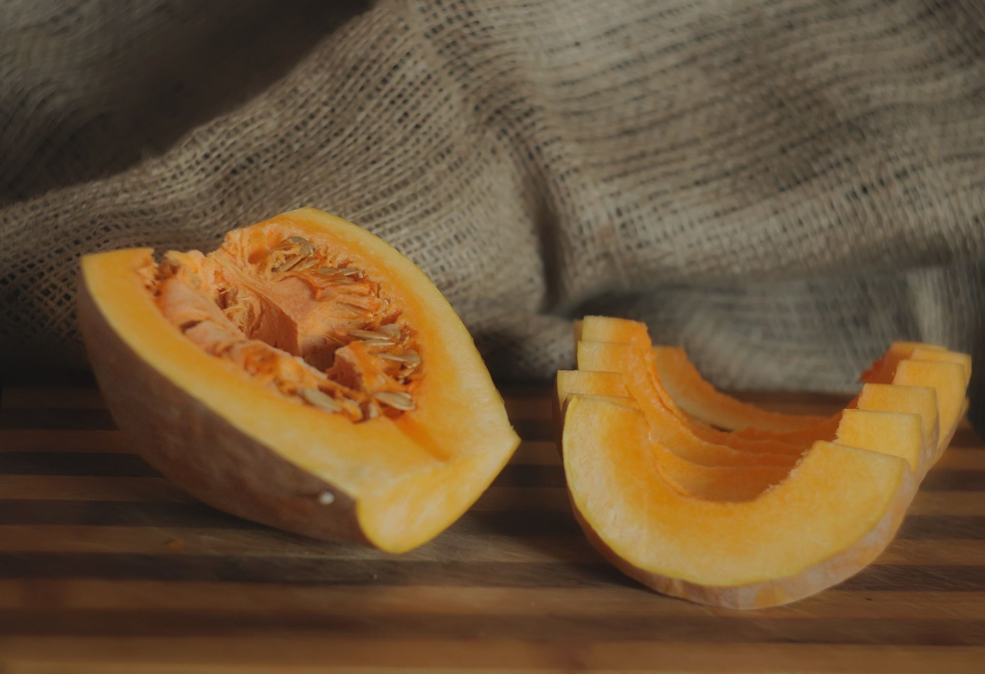 Володимир Ярославський показав, як приготувати пюре з запеченого гарбуза