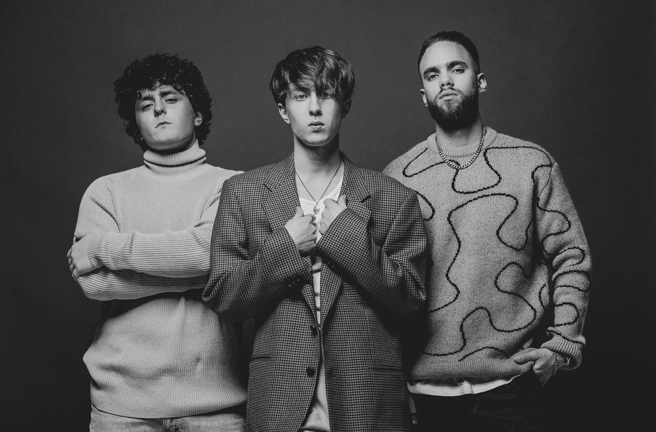 Популярний попрок гурт MBreeze вперше презентує свою нову програму у Львові