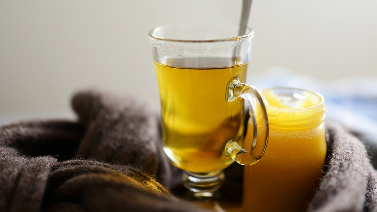 Міф чи правда: експерти розповіли, чи можна додавати мед у гарячий чай - фото 1
