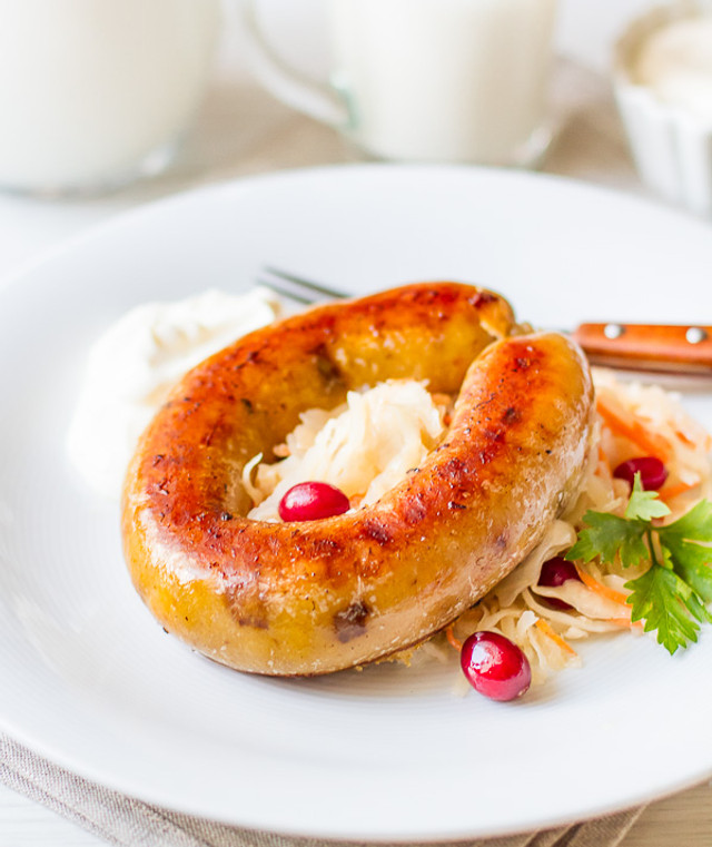 Традиційна українська страва ковбаса з драчкою – рецепт від Клопотенка - фото 518088