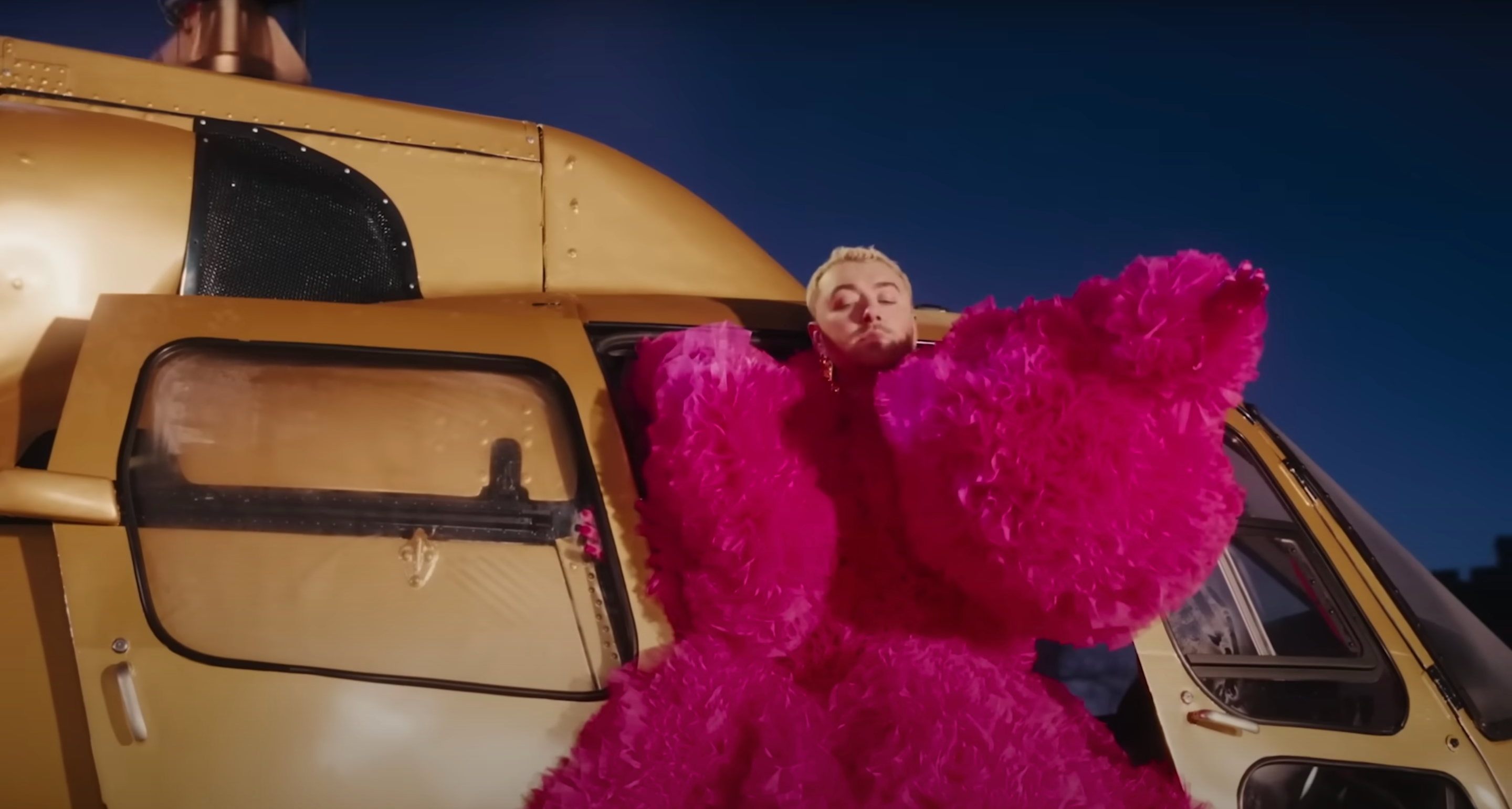 Українська режисерка та дизайнер взяли участь у створенні кліпу для Сема Сміта