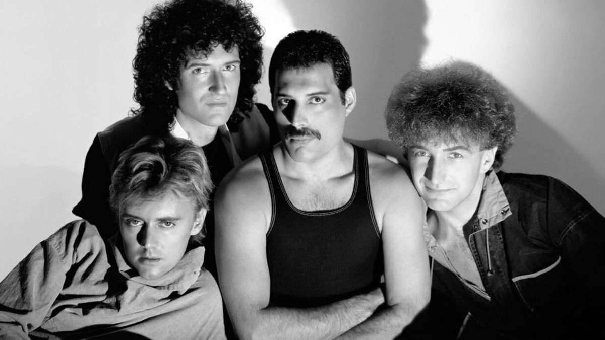 Обіцяли повернутися  – гурт Queen опублікував архівний саундчек в Києві - фото 1
