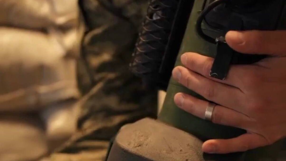 Відео військового оркестру, який зіграв на РПГ, автоматі та Джавеліні, стає вірусним