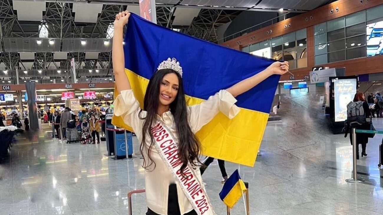 Анастасія Панова показала, яку сукню обрала на Miss Charm 2023
