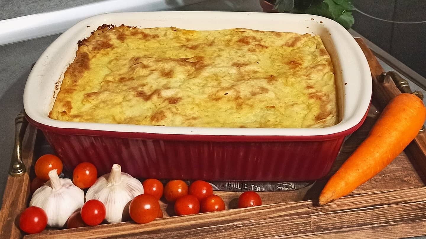 Ектор Хіменес-Браво показав, як приготувати пастуший пиріг з овочами