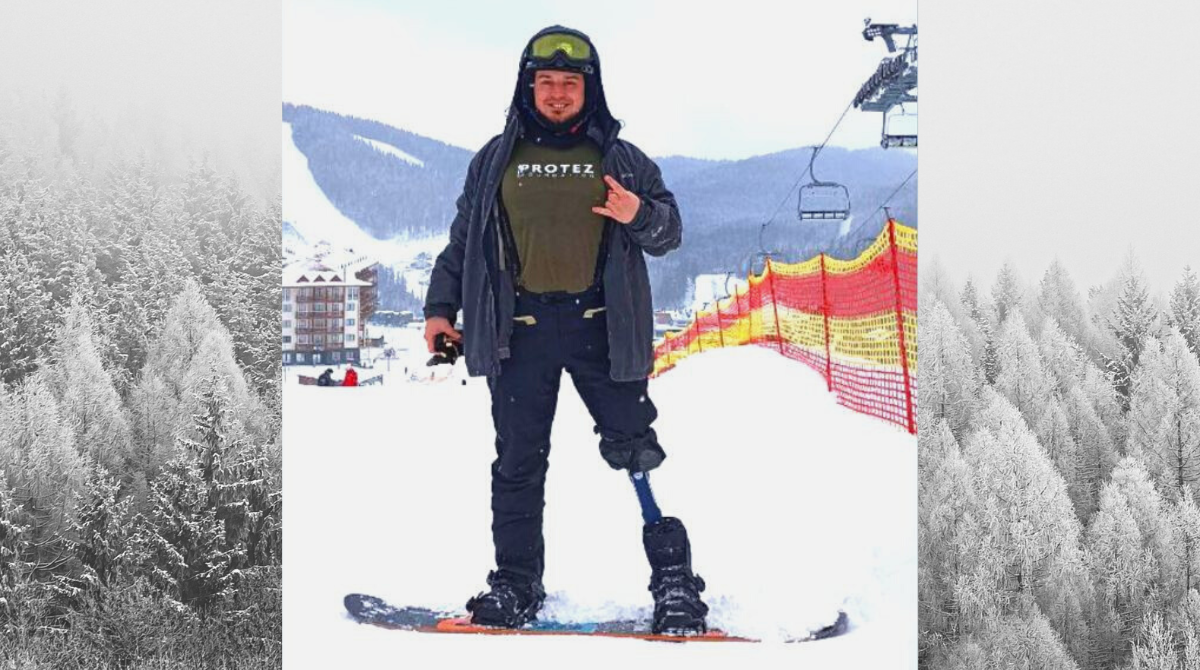 Український воїн підкорює вершини Карпат з протезом на нозі