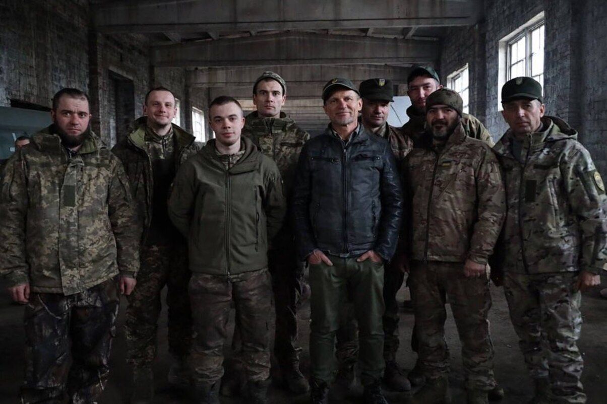 Олег Скрипка дав концерти українським військовим для підтримки бойового духу