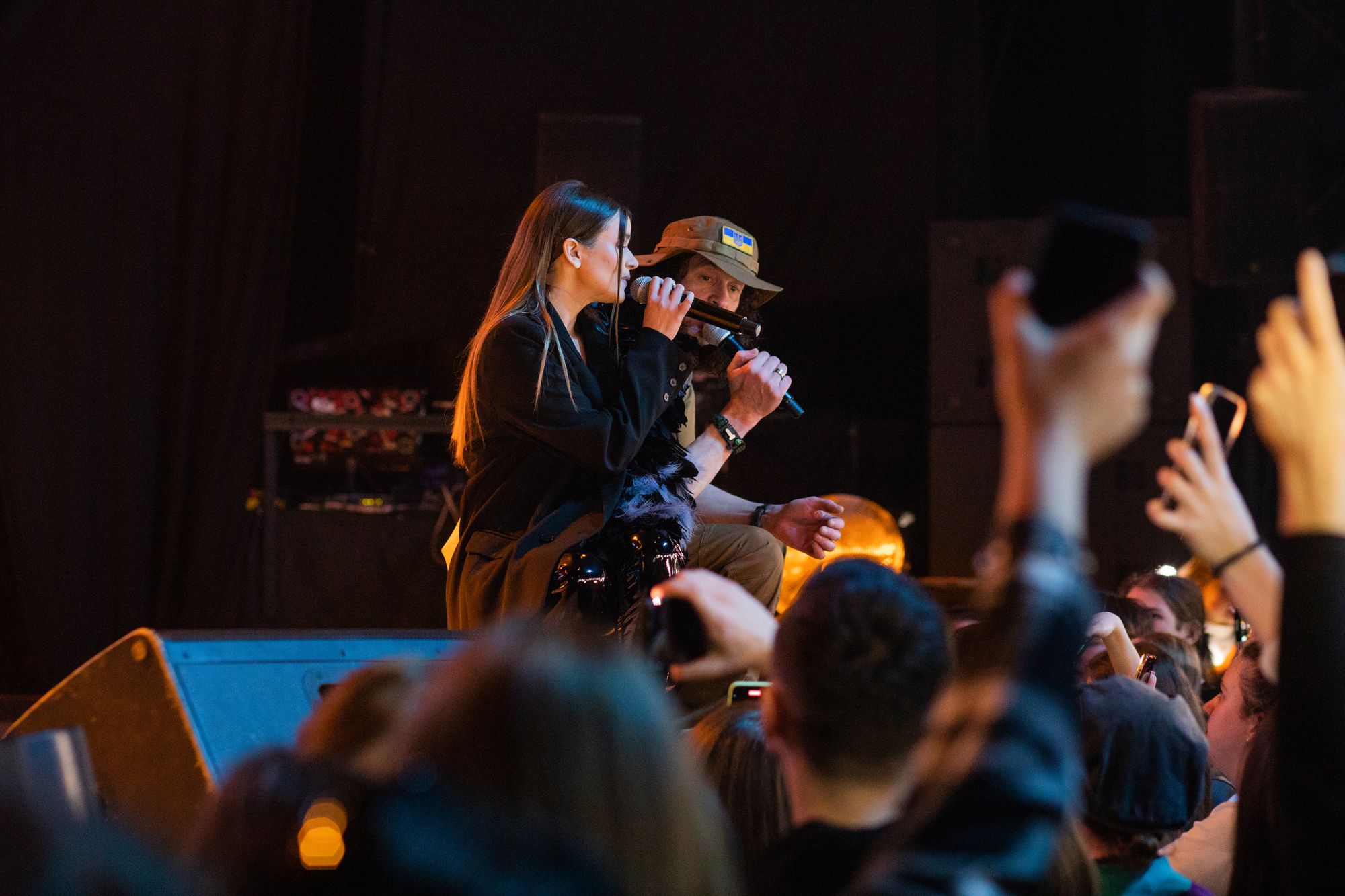 SOWA разом з гуртом Скрябін чуттєво переспівали пісню "Вибач"