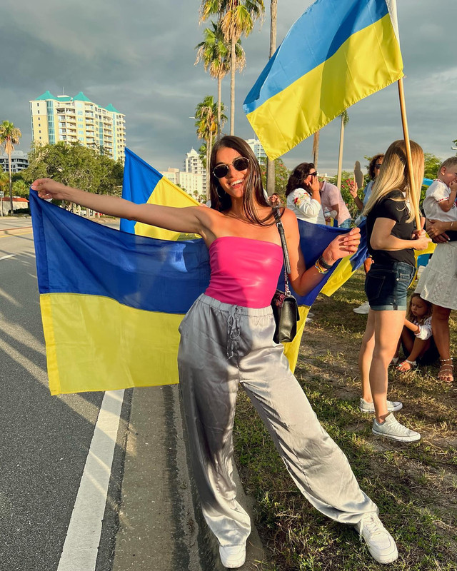 Vikki Flowz - фото 522075