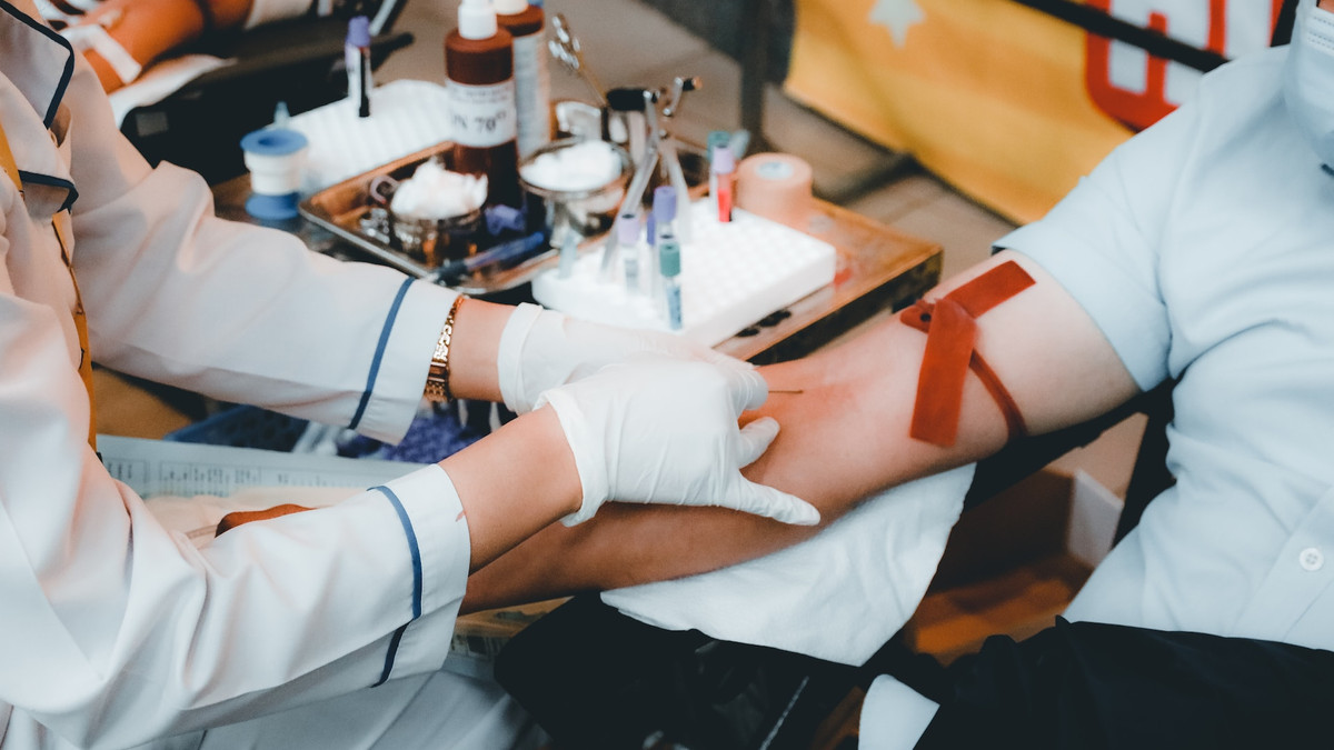 7 популярних міфів про донорство крові - фото 1