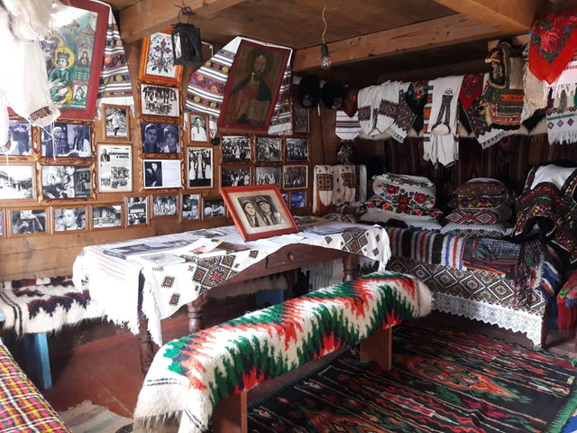 У гості до Аннички – подорож до хати-ґражди з фільму 'Анничка' - фото 522397