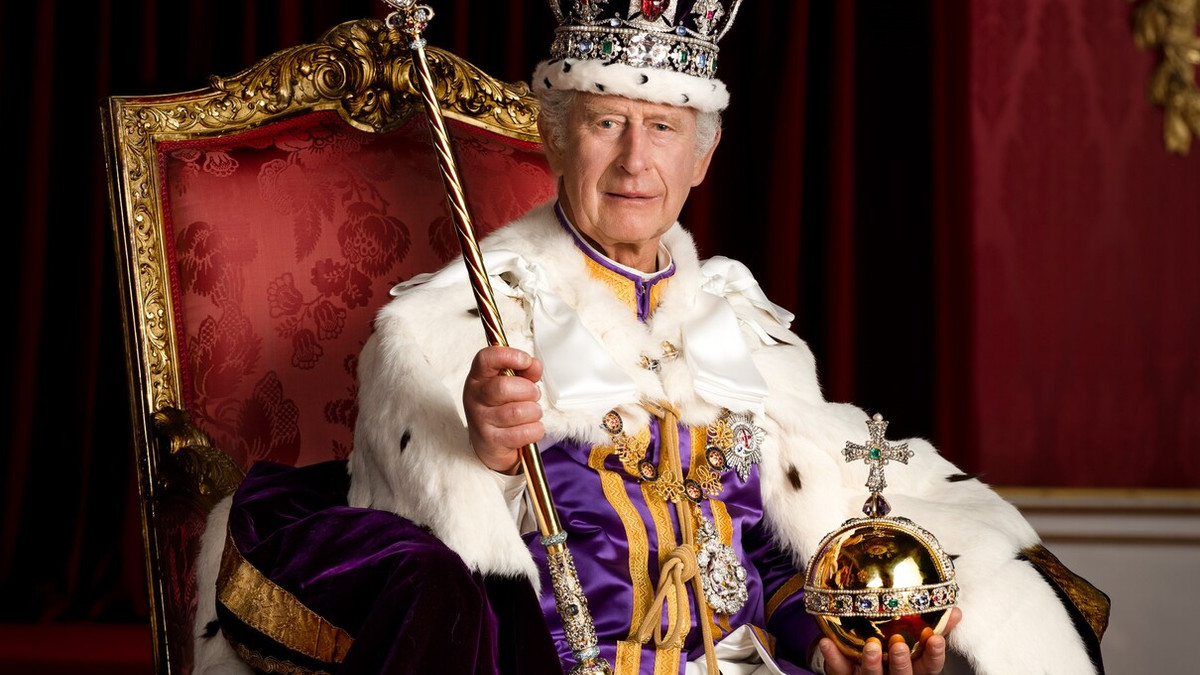 Король Чарльз III - фото 1