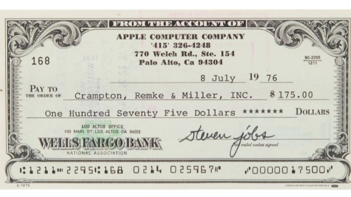 Чек від Apple, підписаний Стівом Джобсом - фото 1