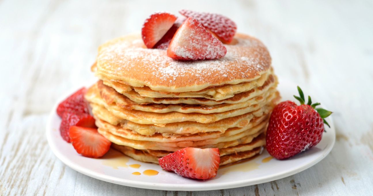 Оладки з полуницею - фото 1