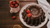 Рецепт неймовірно смачного шоколадного торта – відео