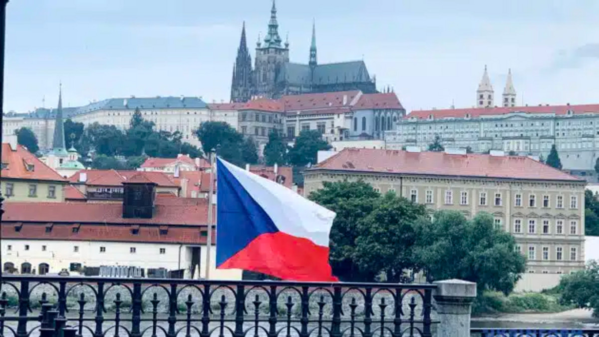 Чехія забрала у російських дипломатів квартири - фото 1