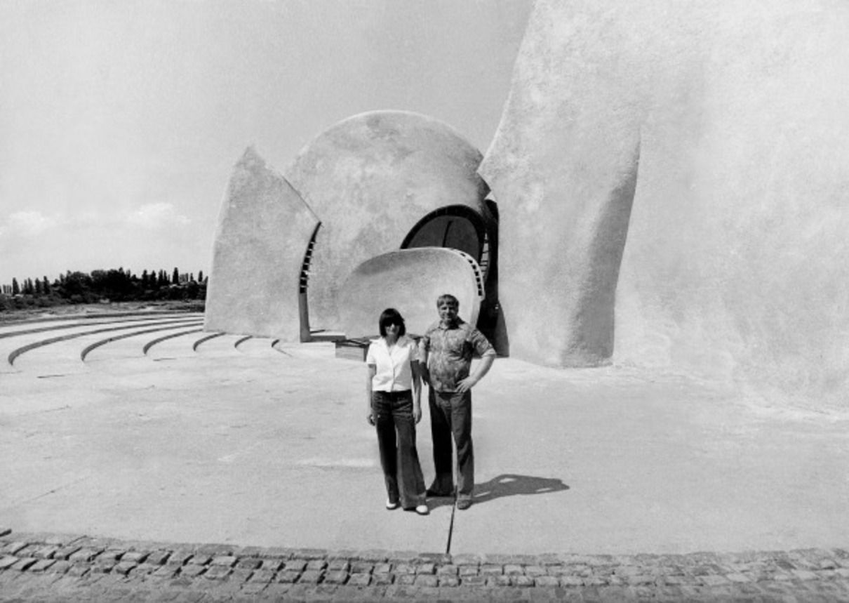 Кінотеатр "Титр" покаже фільм про художників Аду Рибачук і Володимира Мельниченко