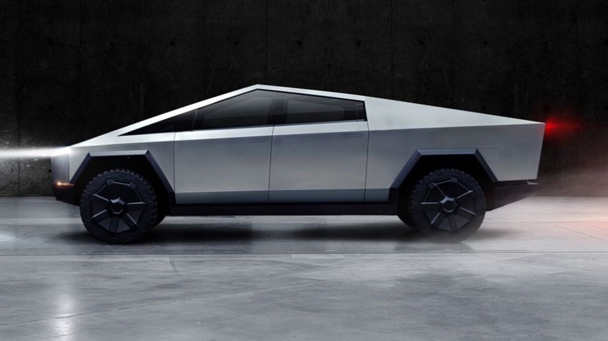 У мережі показали, як буде виглядати салон Tesla Cybertruck