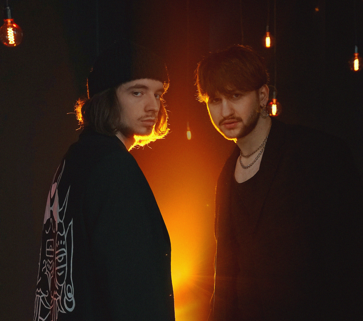 Гурт "MOLODI" презентує нову пісню про Маріуполь – "Дім"