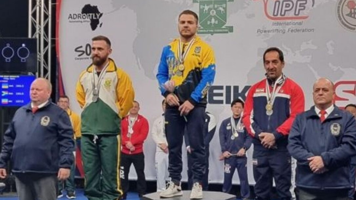 Іван Чупринко у ваговій категорії до 74 кг став чемпіоном світу - фото 1