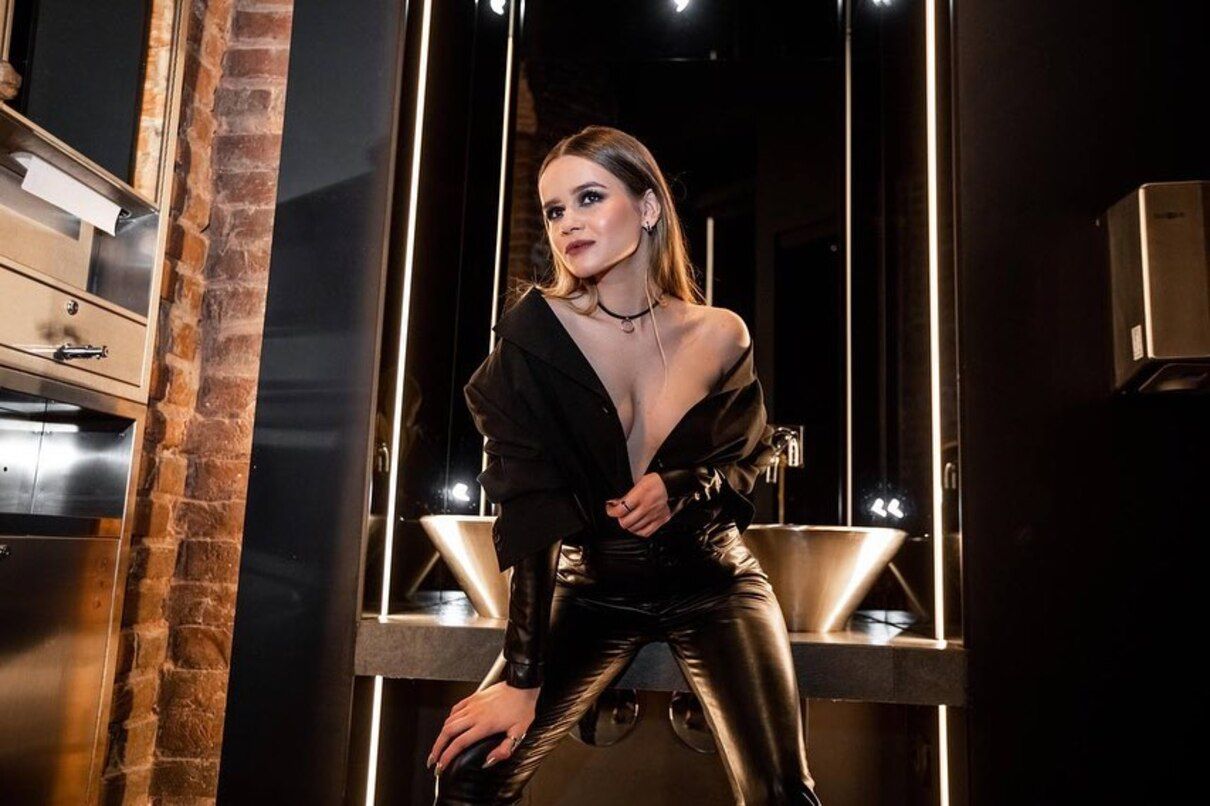 Українська виконавиця SOWA презентувала нову пісню "Дім"