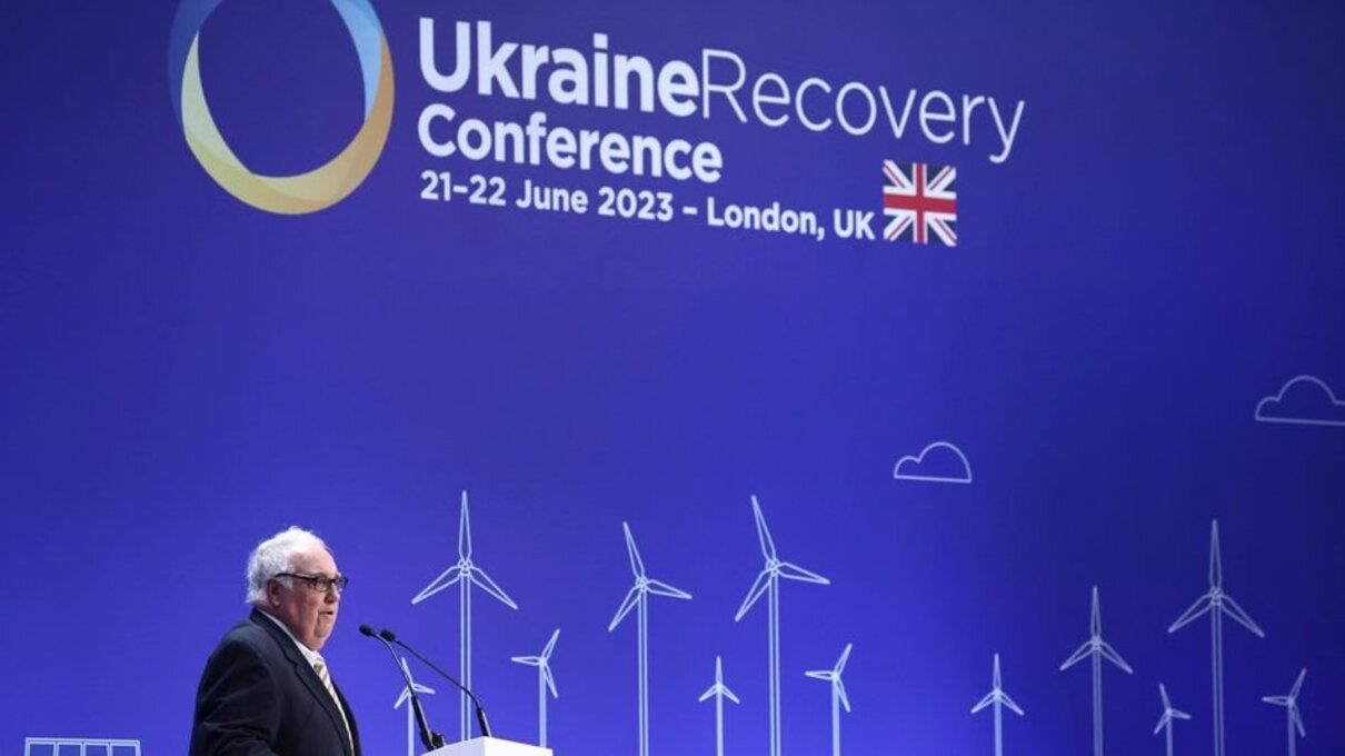 Говард Баффет - фото 1