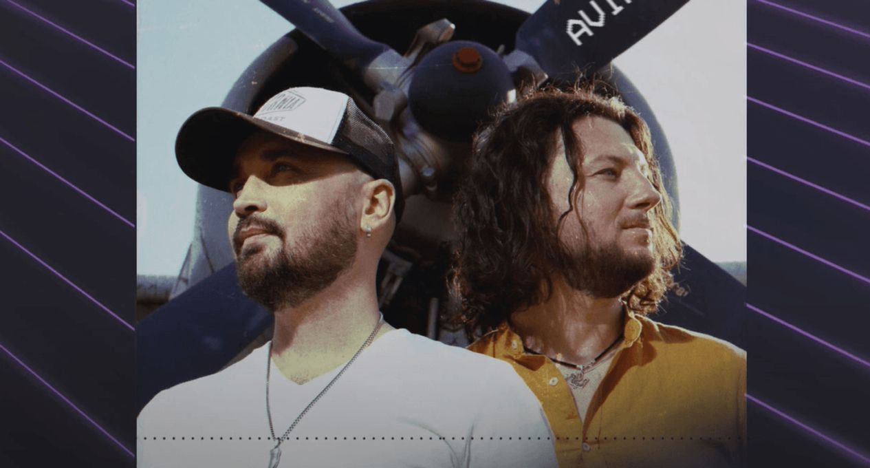 Гурт Авіатор переклав на українську культовий хіт "Повертайся" через 18 років – відео