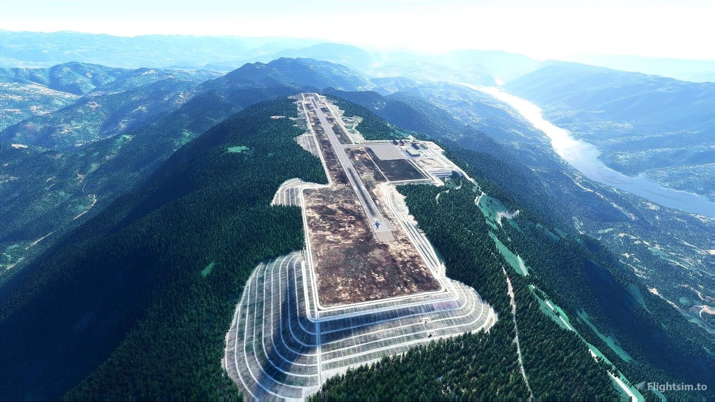 1800 метрів над рівнем моря: у Китаї побудували аеропорт на вершині гори Тао хуа