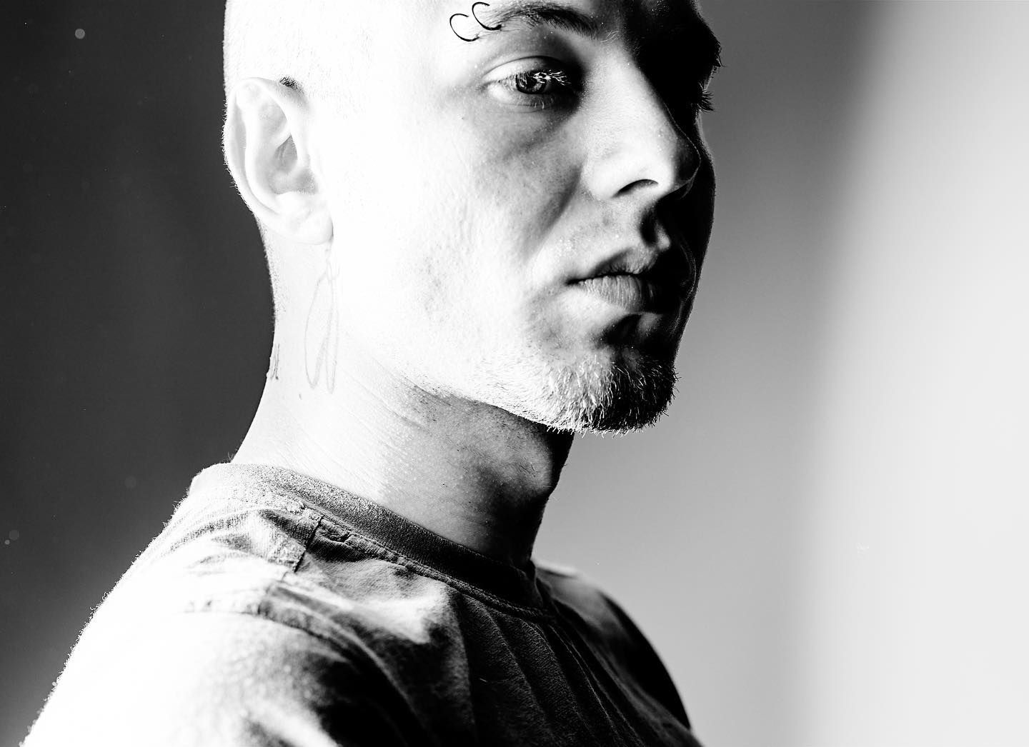 PTASHKIN презентує свій перший кліп “Я солдат” з військового альбом