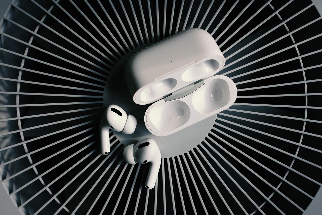 AirPods Pro перевірятимуть слух і вимірюватимуть температуру – Apple