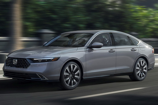 Експерти назвали найнадійніші у світі авто - фото 527727